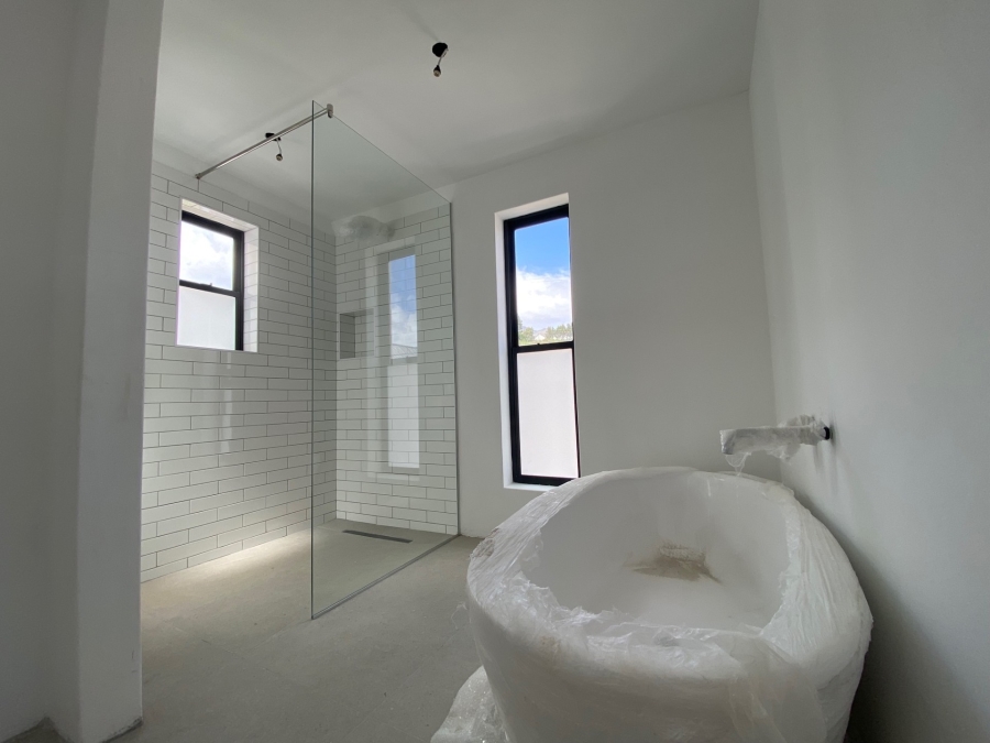 3 Bedroom Property for Sale in La Roche Western Cape